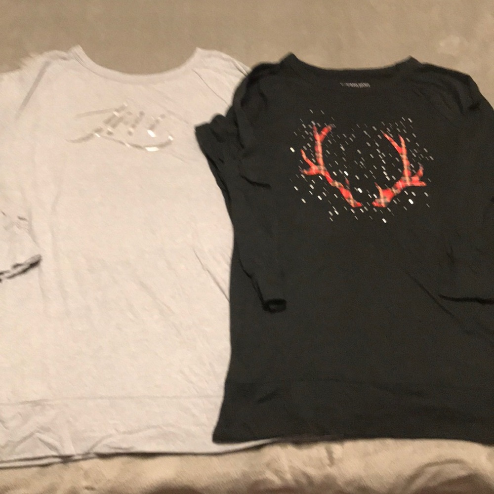 2 Victoria’s Secret night gowns